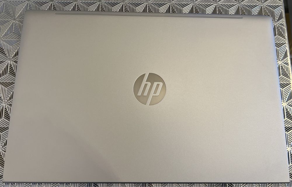 Laptop HP ProBook 450 G8 15,6” i5 11 gen. Windows 11 Pro, 16GB RAM