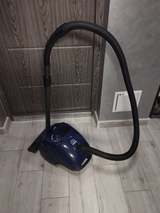 Пилосос фірми Bosch 1500w