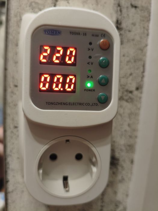 Реле напряжения напруги TOMZN 3000W 16 A