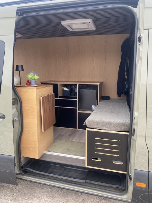 Mercedes sprinter camper vam