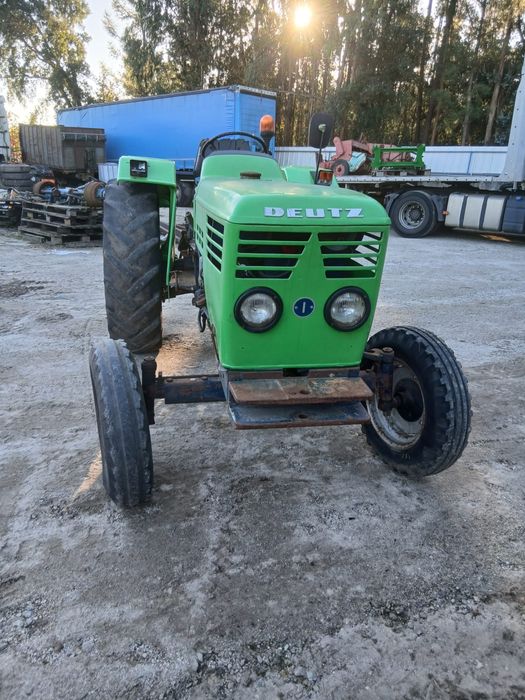Trator deutz D4506