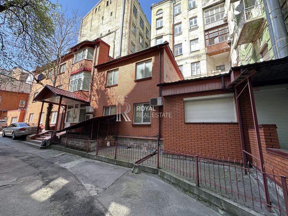 Продаж офісного приміщення Київ 10к 498м2 Голосіївський Центр