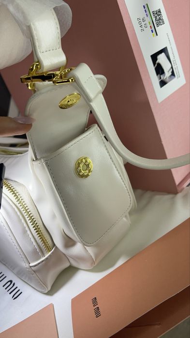Сумка сумочка Miu Miu Nappa leather Pocket bag