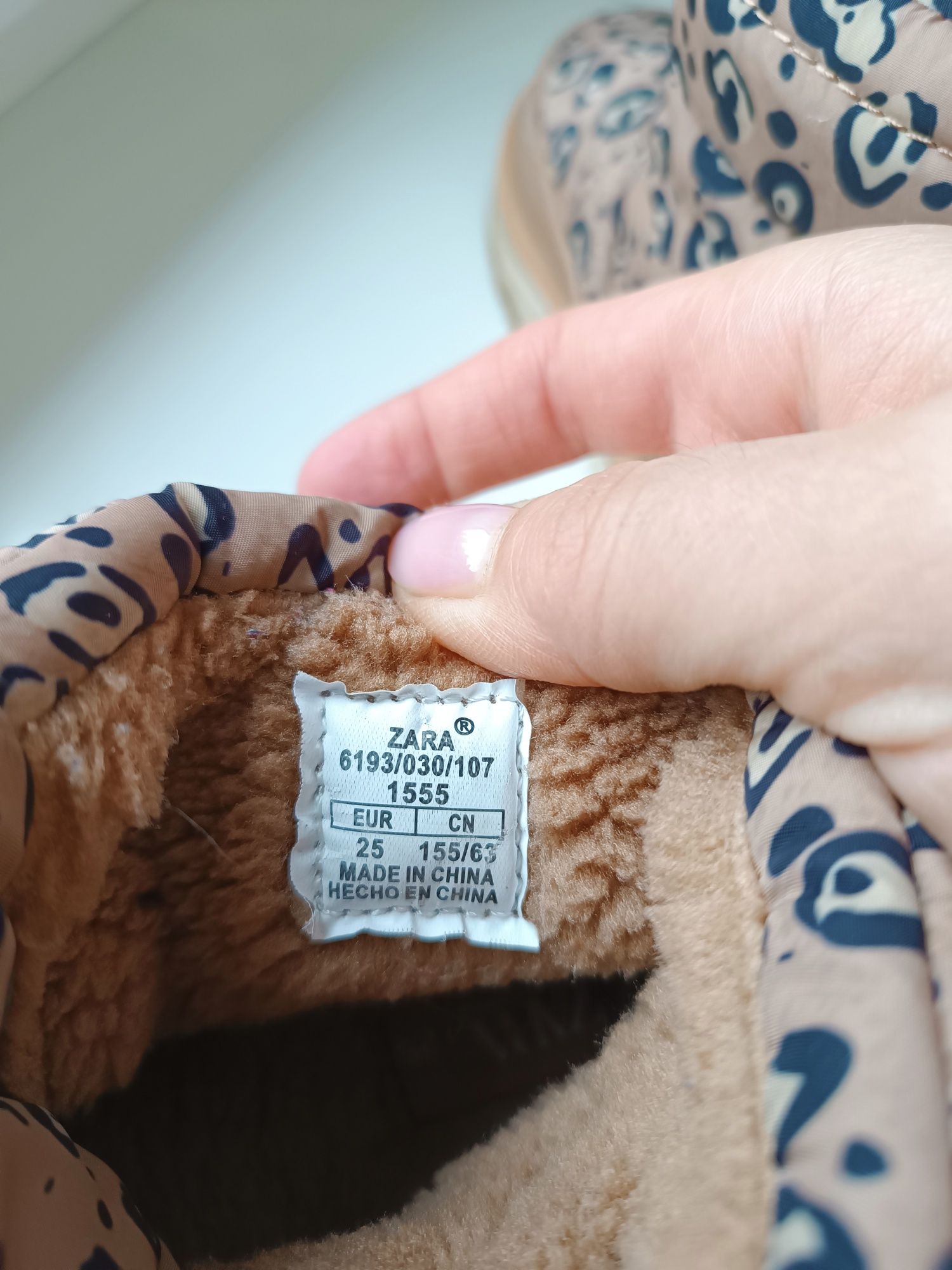 Дитячі теплі чобітки (черевики) Zara 25, 16см