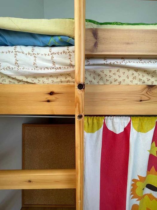 Дитяче ліжко-горище