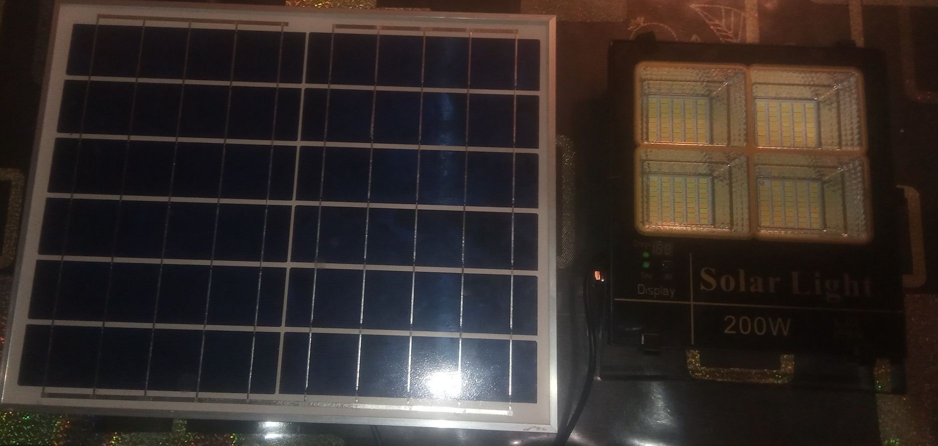 Солнечная батарея и фонарь Solar Light 200w