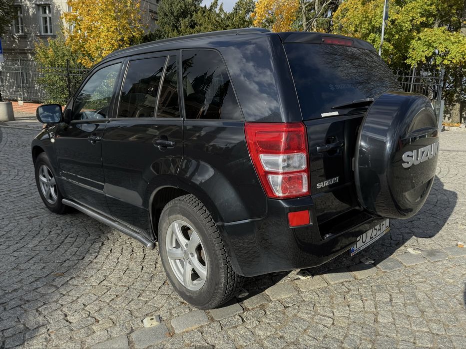 Suzuki Grand Vitara II 2.0 benzyna 140 KM Deluxe 2007 (salon Polska)