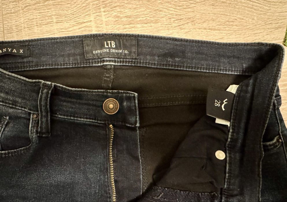 Жіночи джинси LTB, р. 28, темно сині, стрейч