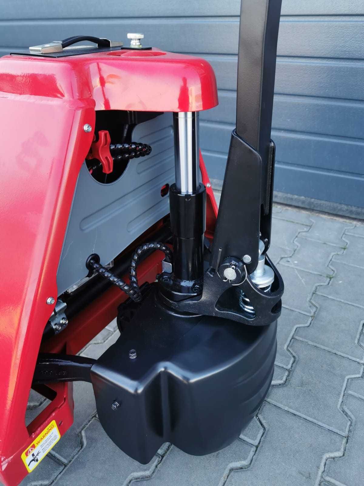 Paleciak elektryczny EPT15H wózek paletowy widły 150cm 1500mm