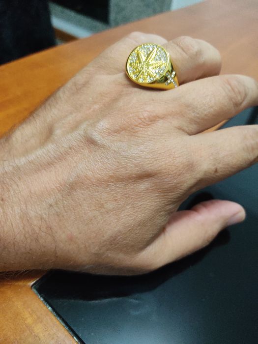 Anel Cannabis Dourado