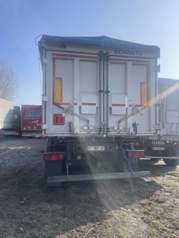 Напівпричіп Schmitz Cargobull