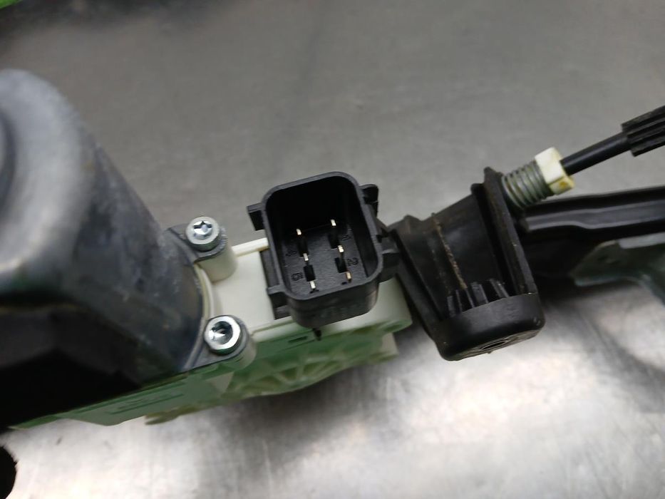 Elevador vidros frente direito JAGUAR F-Pace (X761)