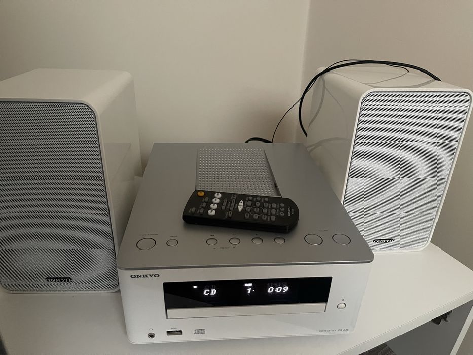 Onkyo CD minisystem CS-245