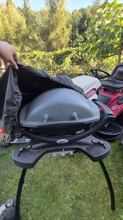 Grill gazowy czteropalnikowy