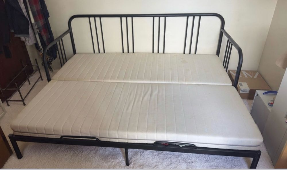 Sofá Cama Metálico