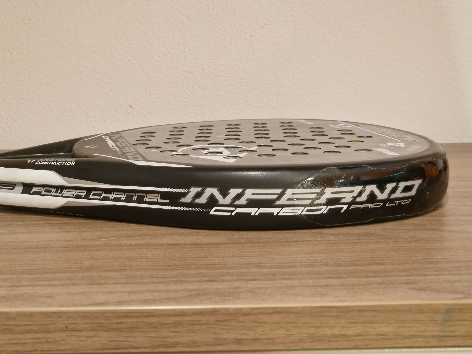 Raquete Padel Dunlop Inferno Carbon Pro LTD