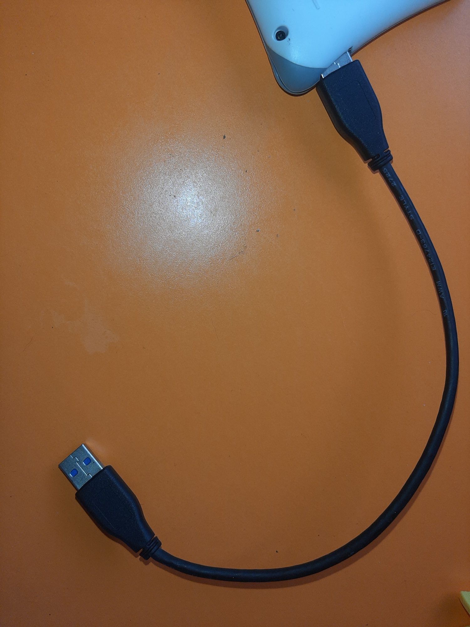 Vendo disco externo 1TB para computador