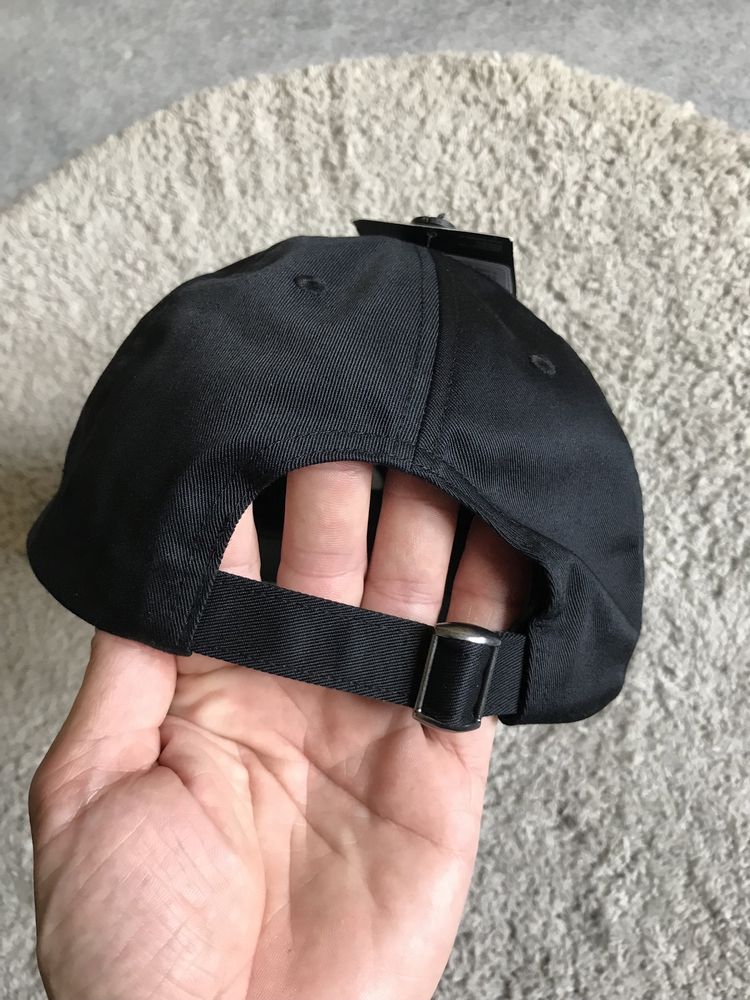 Under Armour оригинал новая мужская кепка бейсболка чёрная