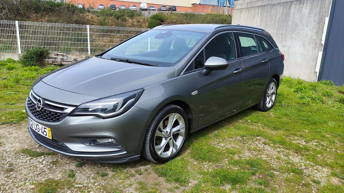 Opel Astra sportstourer 1.6 cdti