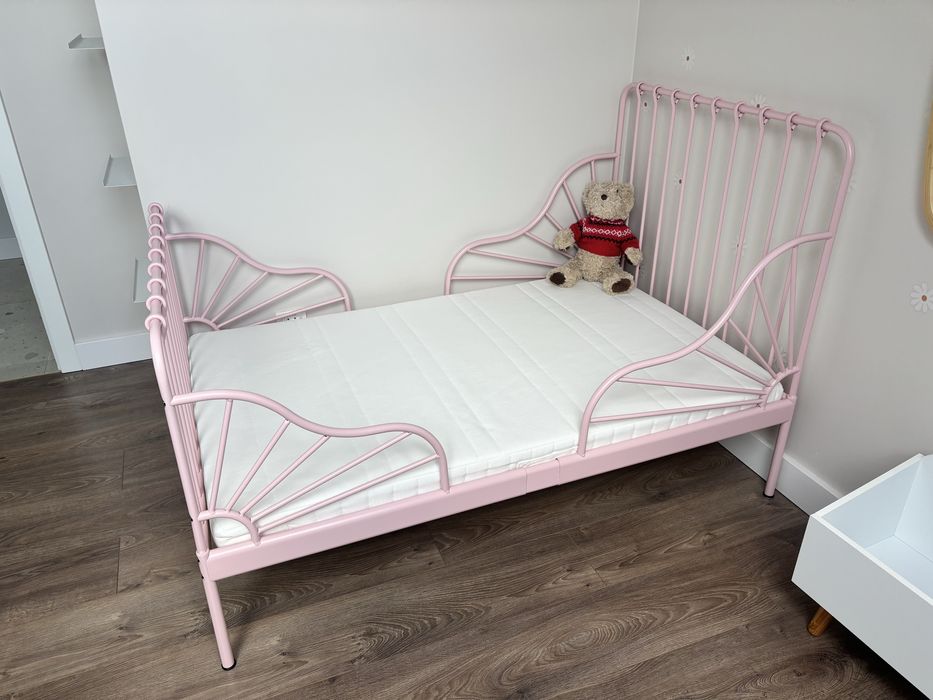 Łóżko rama plus materac ikea MINNEN jak nowe