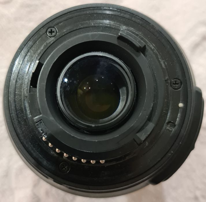 Об'єктив Nikon Nikkor 18-105 mm 3.5-5.6 G ED