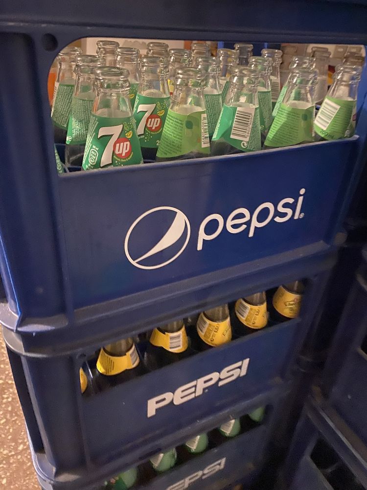 Transporter pepsi z butelkami