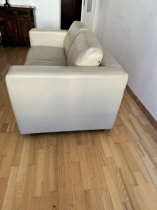 Dwie skórzane kanapy