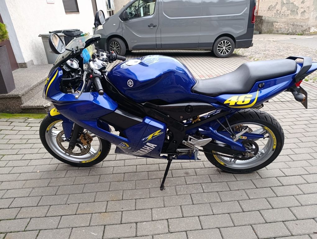 Yamaha TZR 50 Transport Aprilia Peugeot