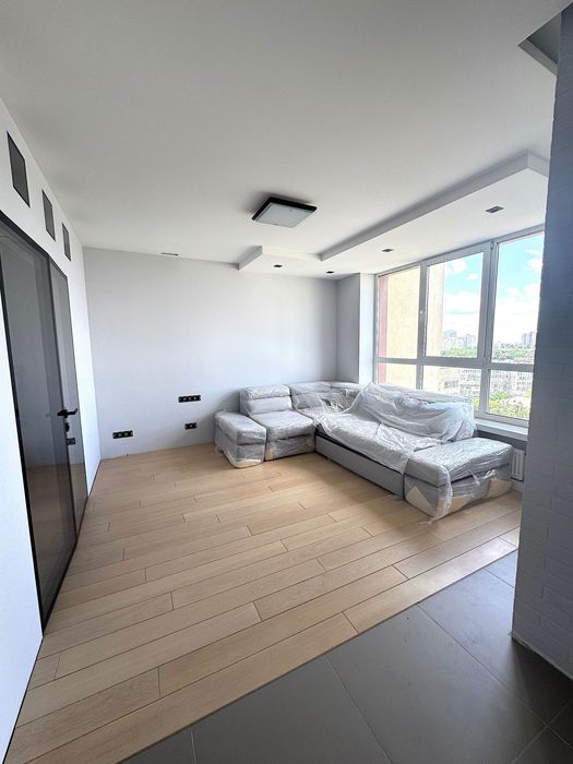 Власник. Продаж квартири 50 м² в ЖК  "Adamant" вул. В.Липківського 33А