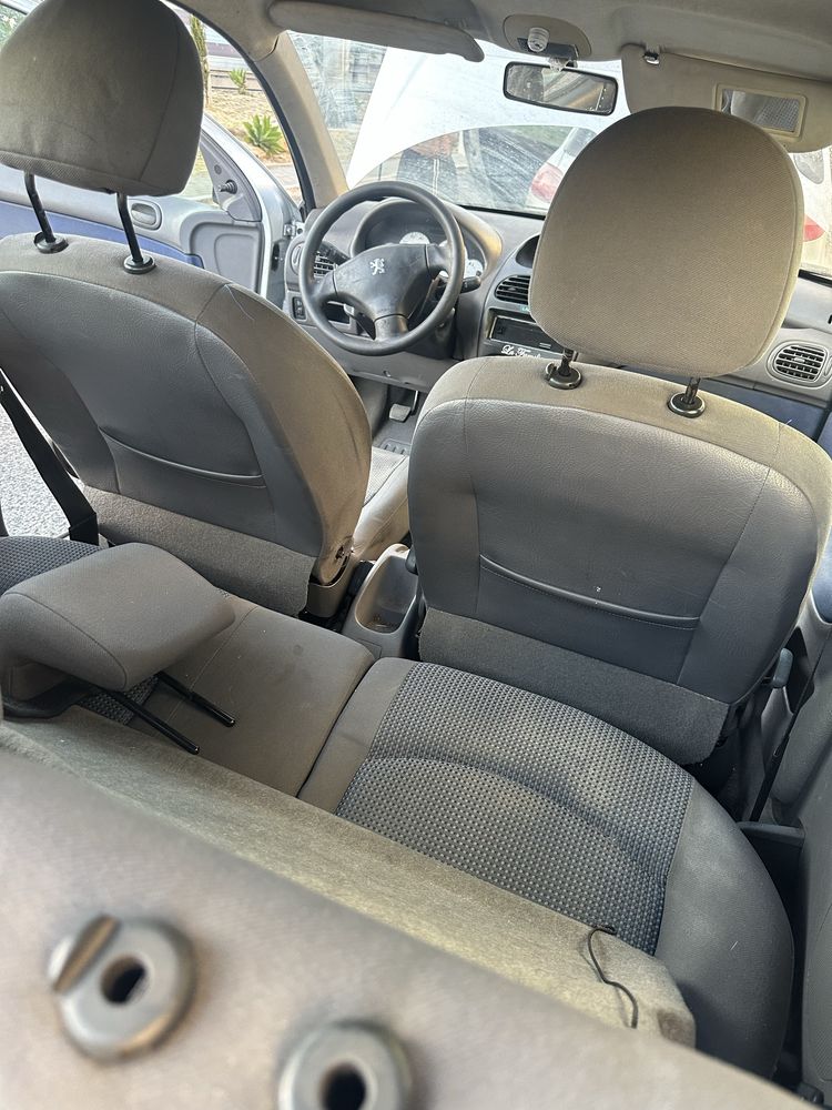 Peugeot 206 inteiro ou para peças