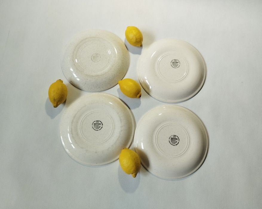 4 porcelanowe talerze obiadowe Biltons Staffordshire England