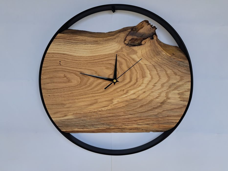 Zegar ścienny  drewno  / metal