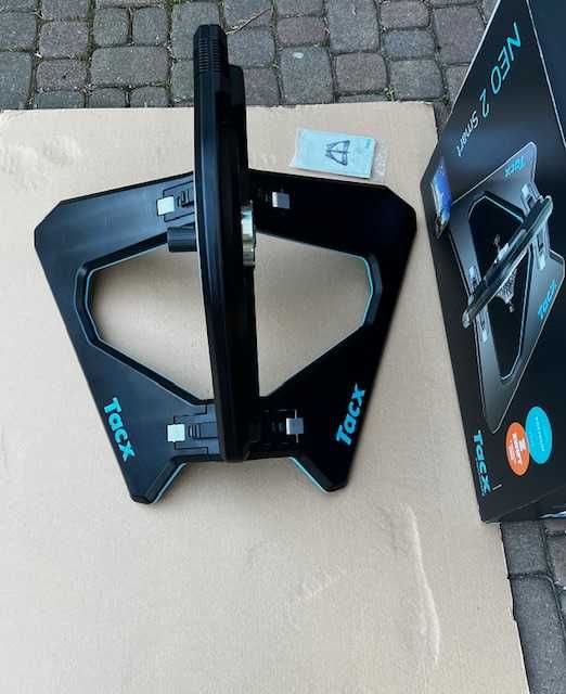Tacx Neo 2 Smart trenażer rowerowy