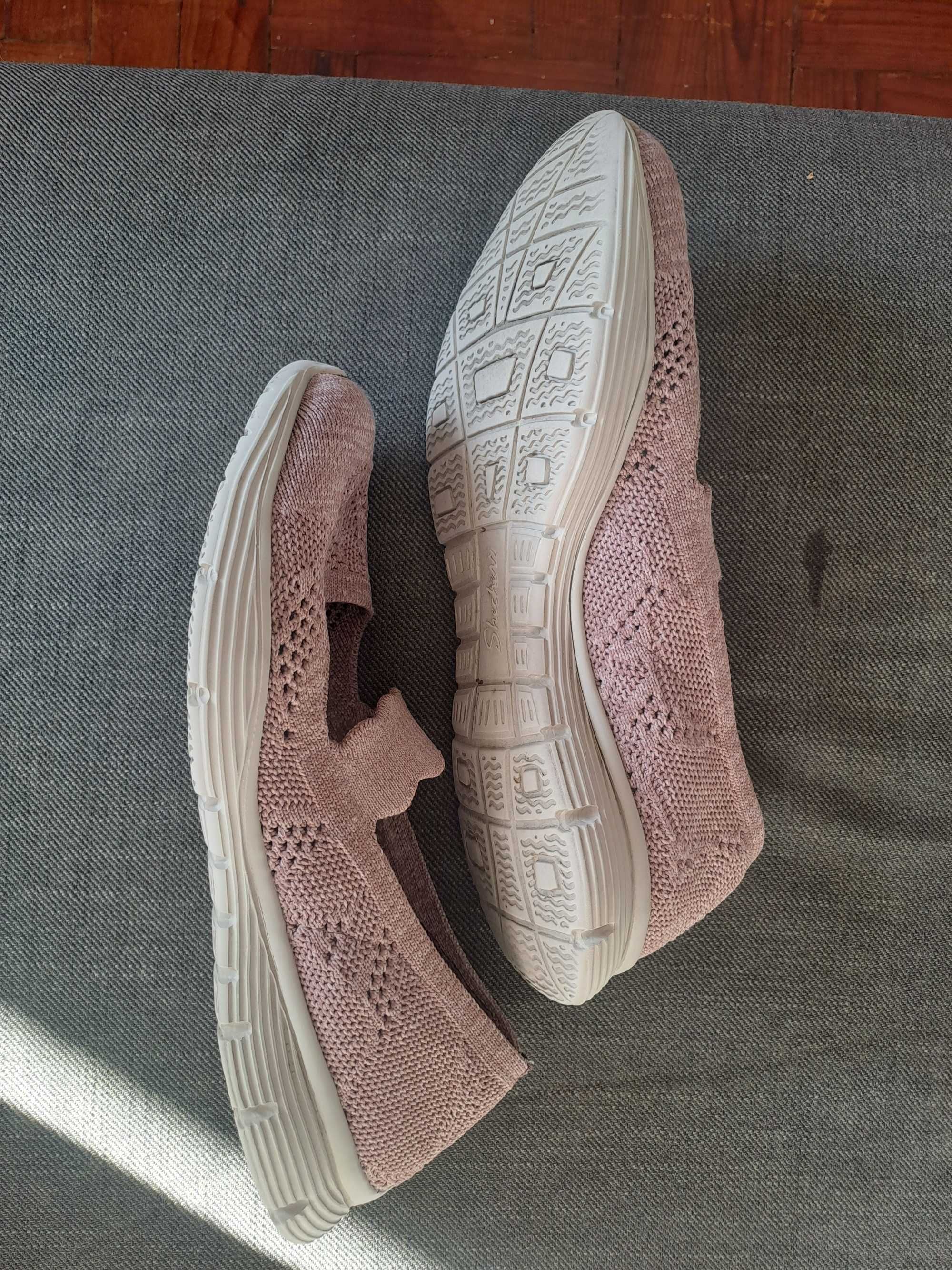 Sapatilhas Skechers tam. 39