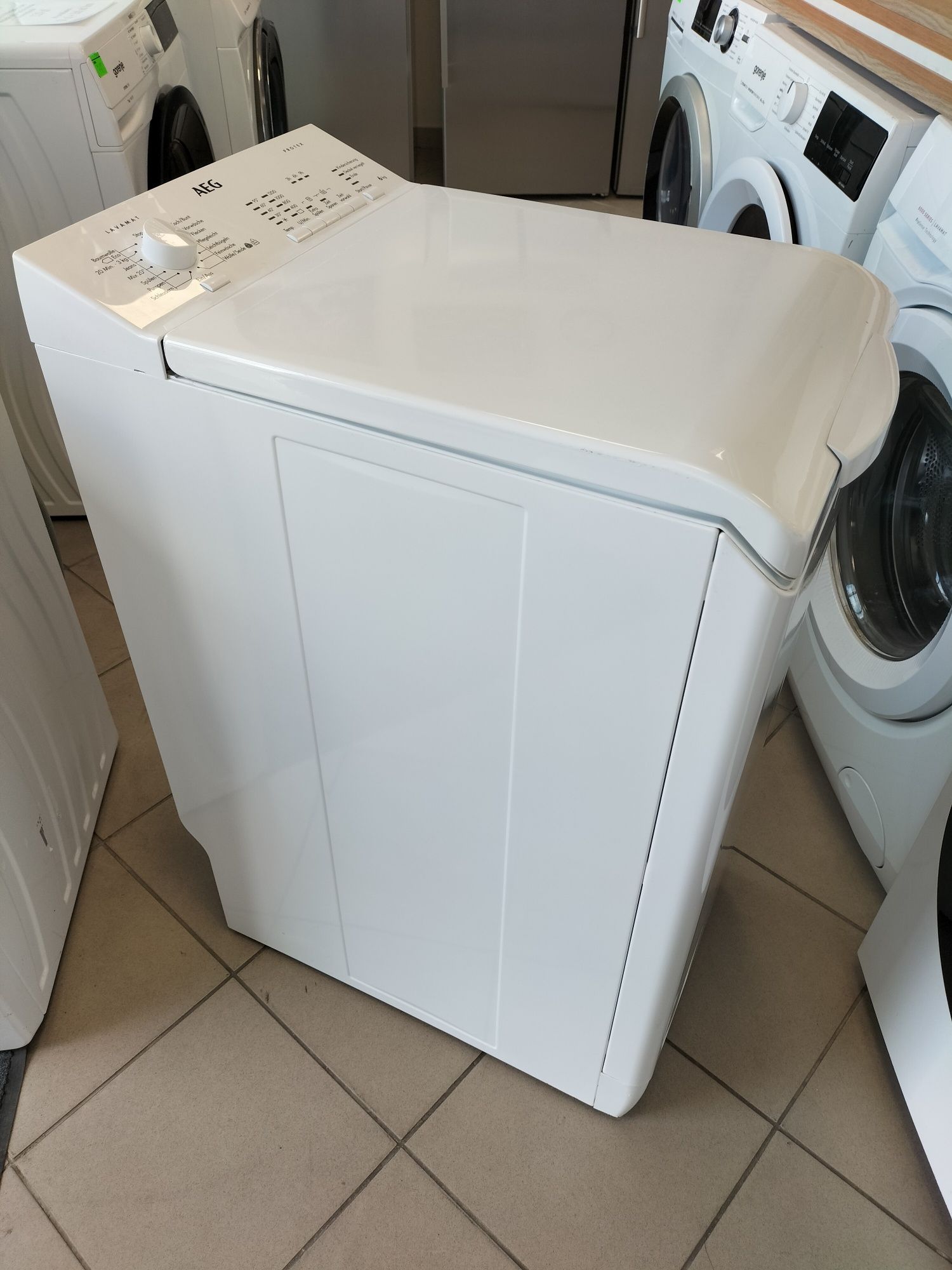Pralka AEG Electrolux od góry ładowana,  6kg, 1200obr,  z Niemiec