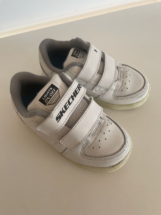Sapatilhas SKECHERS criança, nº 23