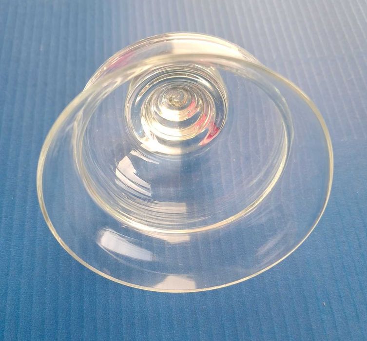 Tampa em Vidro Soprado