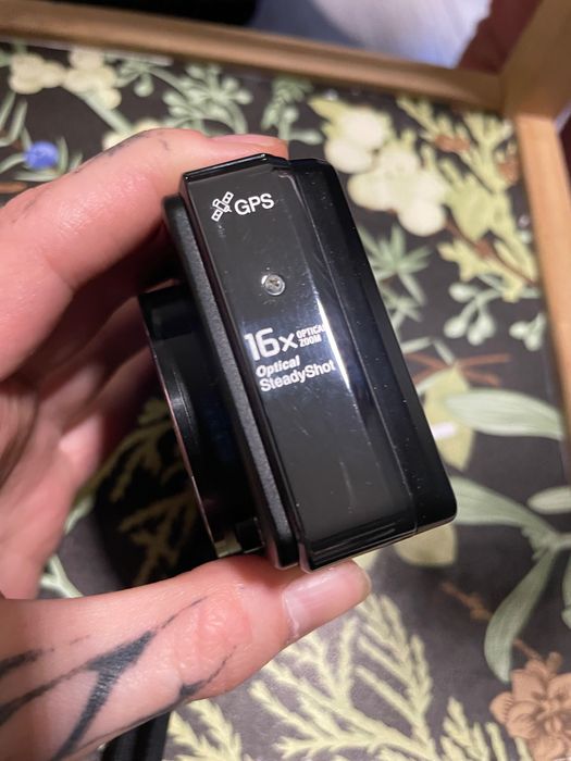 Vintage Aparat SONY cybershot DSC-HX9V