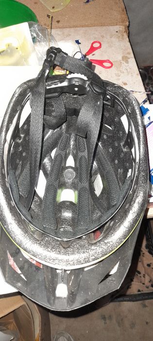 Capacete de bicicleta MET