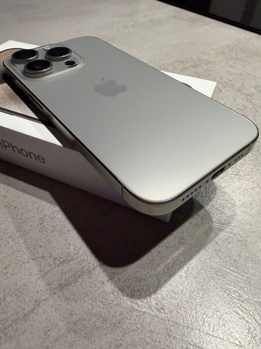 iPhone 15 PRO 128 GB Natural Titanium - stan IDEALNY!!!