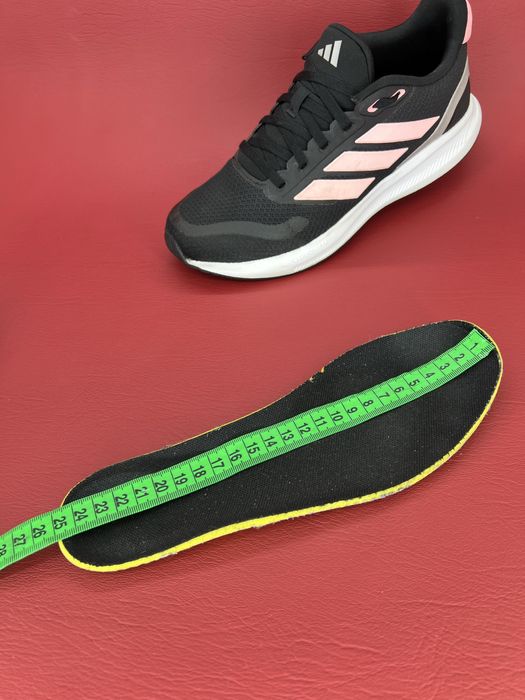 Кросівки для бігу 38.5р. Adidas Runfalcon 5