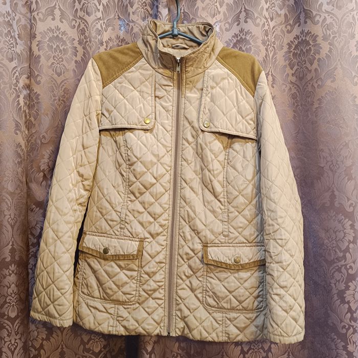 Куртка жіноча осіння весіння