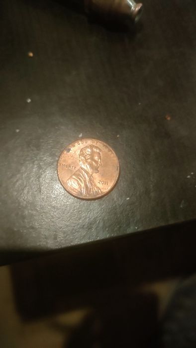 Nota de 50 escudos , moedas e outros