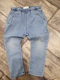 Spodnie jeansy dla chłopca firmy Zara Baby 2-3 lata / 98 cm