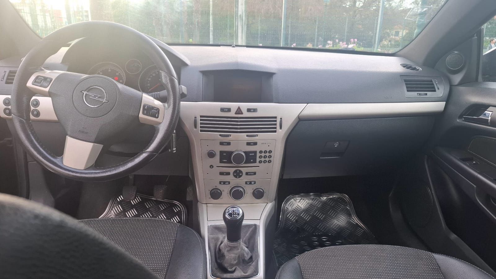 Opel Astra 1.9 cdti 150cv