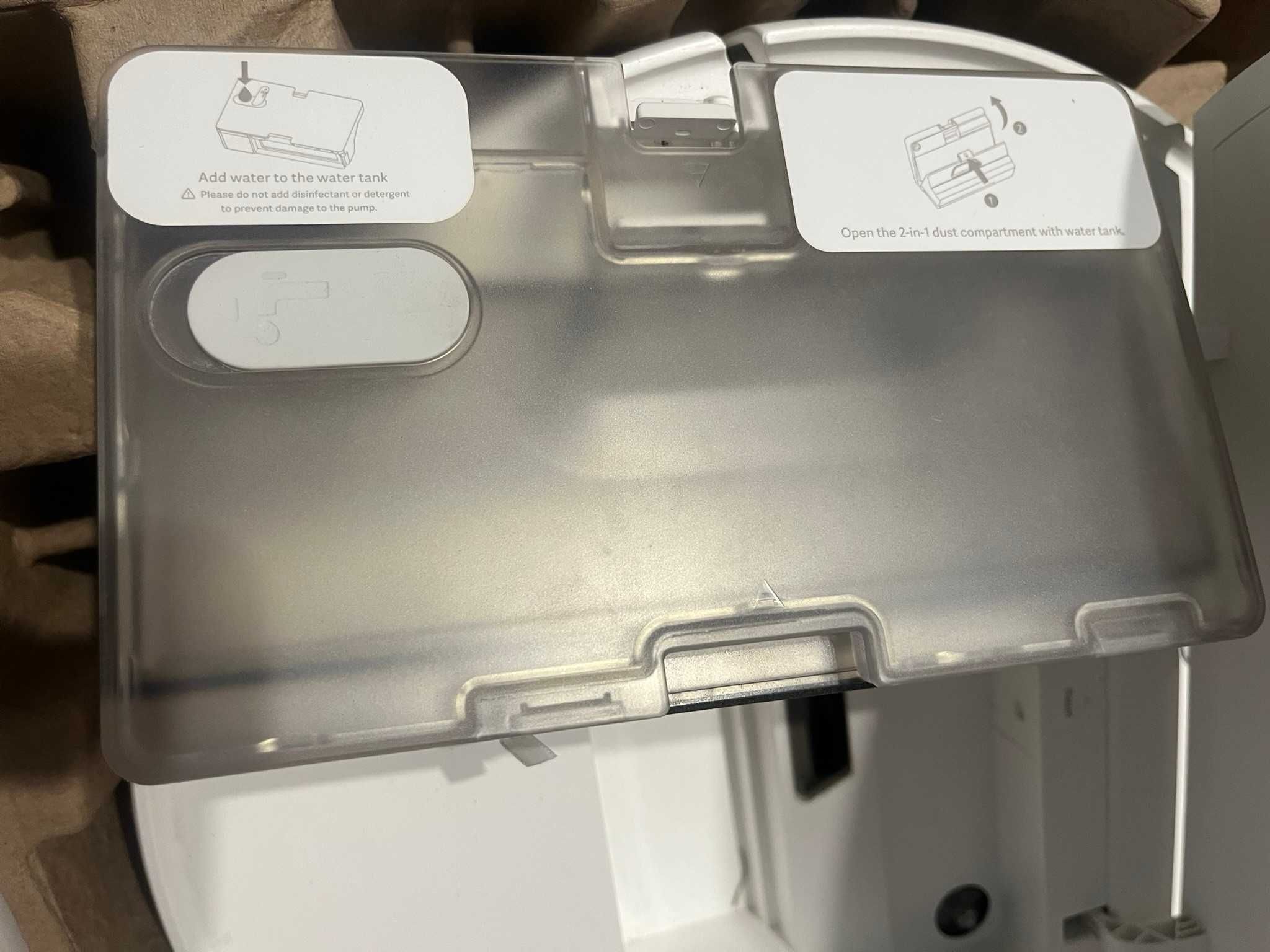 Xiaomi Mi Robot Vacuum-Mop Essential – pełny zestaw, stan bdb