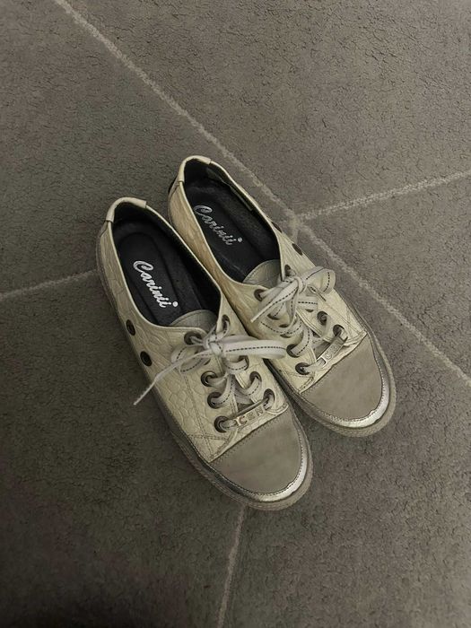 Skórzne trampki sneakersy Carinii r.39