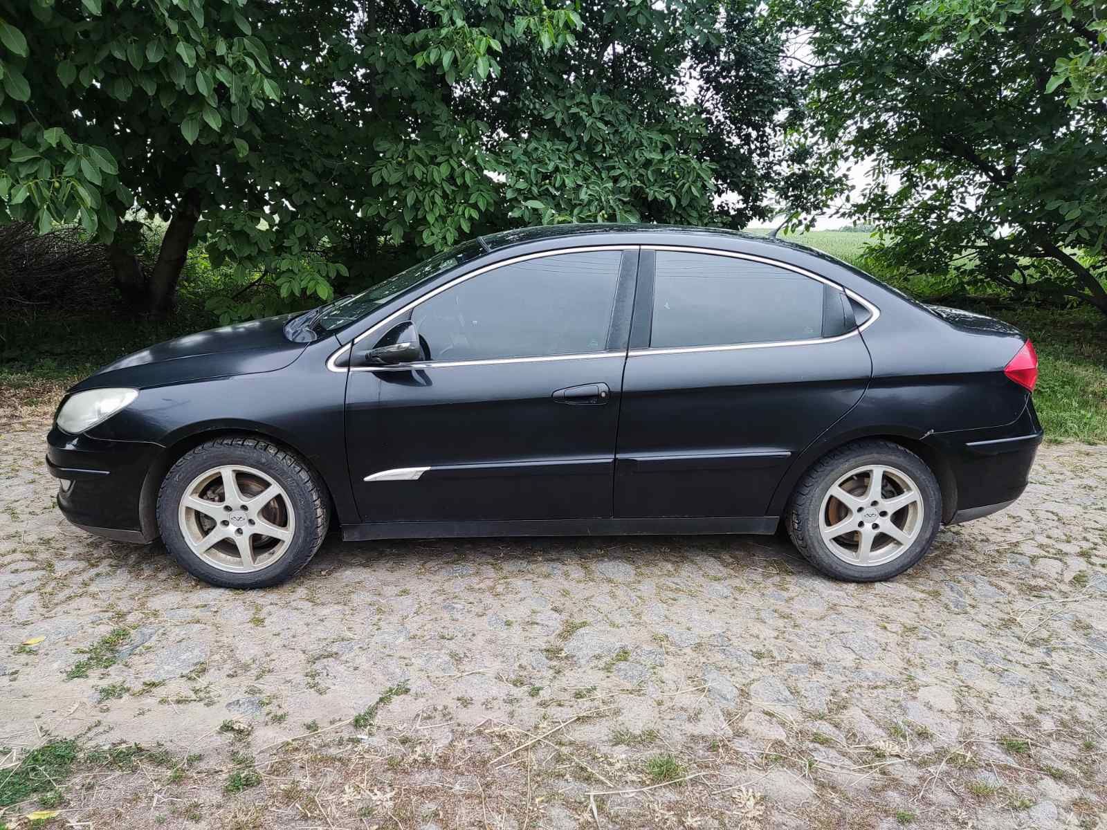 Продам Чері м11.