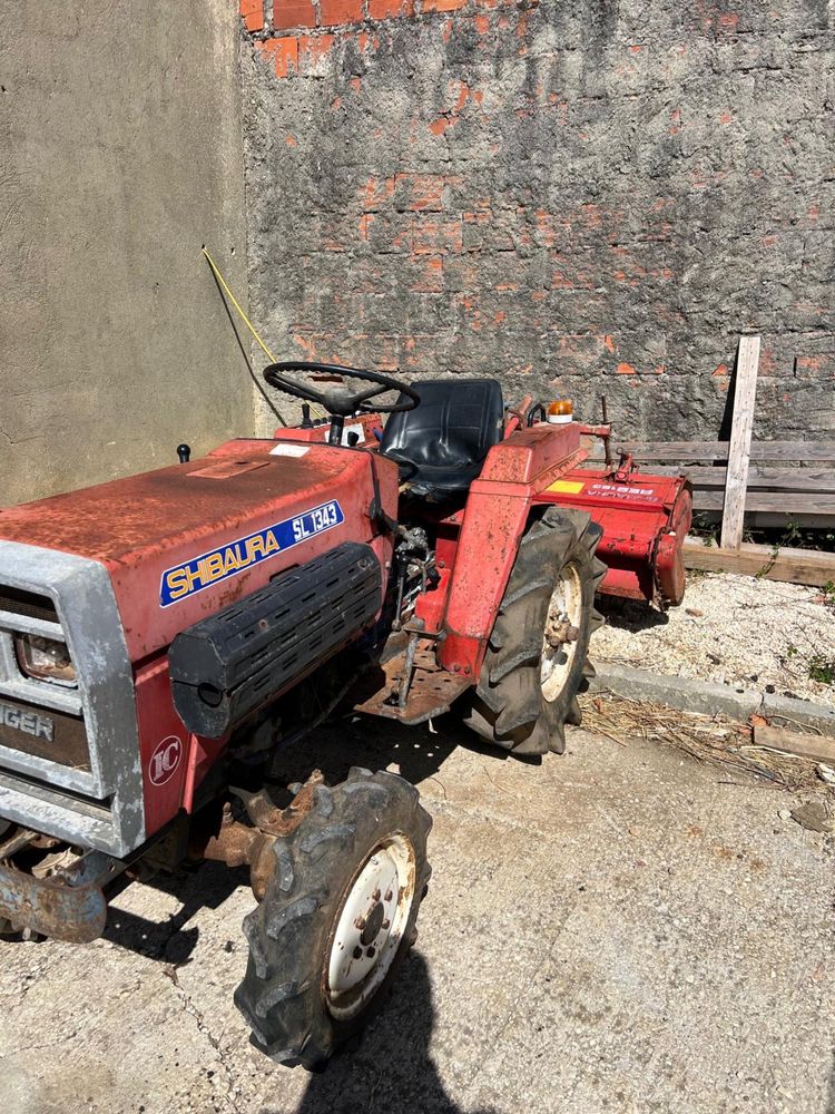 Trator Shibaura 4x4