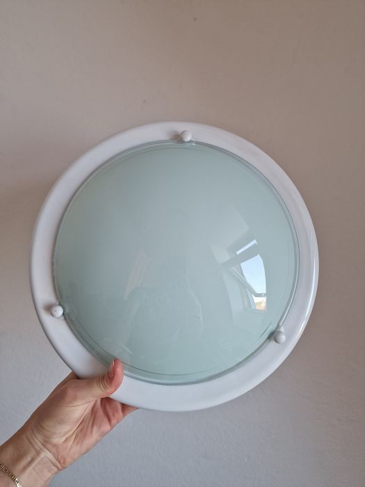 Biała lampa plafon